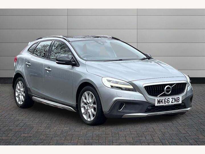 Volvo V40 Cross Country 2.0 D4 Pro Auto Euro 6 (s/s) 5dr