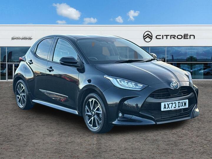 Toyota Yaris 1.5 VVT-h Design E-CVT Euro 6 (s/s) 5dr