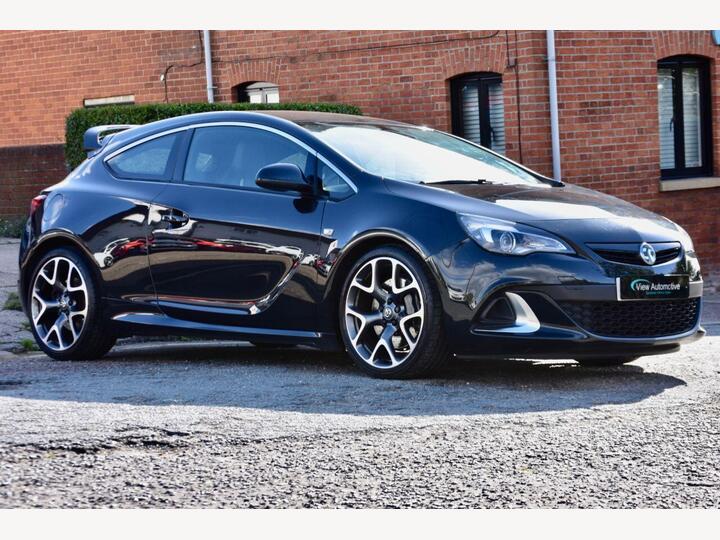 Vauxhall ASTRA GTC 2.0T VXR Euro 5 (s/s) 3dr