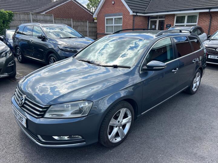 Volkswagen Passat 2.0 TDI BlueMotion Tech SE DSG Euro 5 (s/s) 5dr