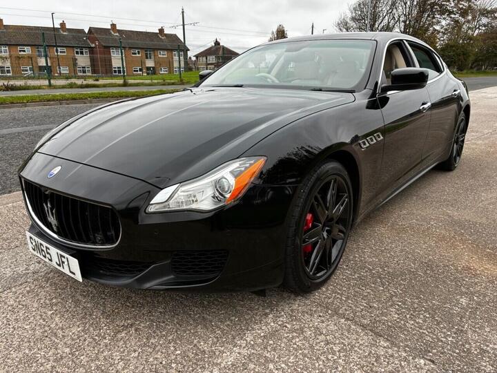 Maserati QUATTROPORTE 3.0D V6 ZF Euro 5 (s/s) 4dr Maserati QUATTROPORTE 3.0D V6 ZF Euro 5 (s/s) 4dr