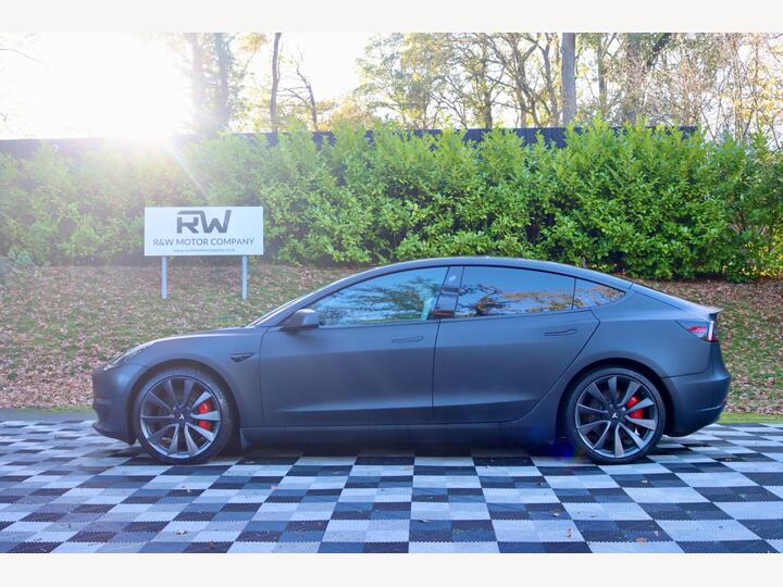 Tesla Model 3 (Dual Motor) Performance Auto 4WDE 4dr (Performance Upgrade)