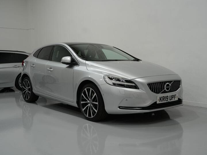 Volvo V40 1.5 T3 Inscription Edition Auto Euro 6 (s/s) 5dr