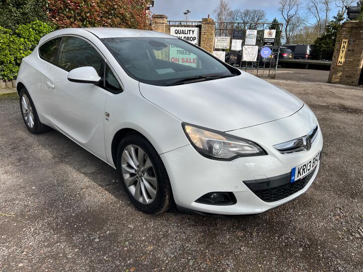 Vauxhall Astra GTC 1.4T SRi Auto Euro 5 3dr Vauxhall Astra GTC 1.4T SRi Auto Euro 5 3dr