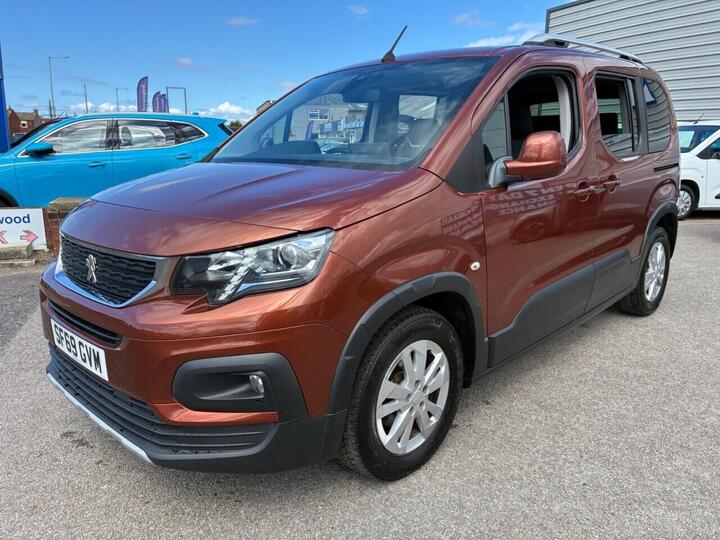 Peugeot RIFTER 1.5 BLUEHDI 100 ALLURE  PARKING SENSORS* CRUISE* 2 KEYS