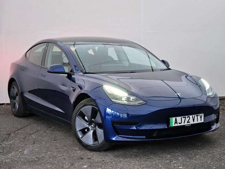 Tesla Model 3 Auto RWD 4dr