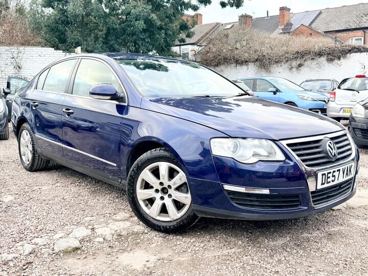 Volkswagen Passat 2.0 TDI SE DSG Euro 4 4dr