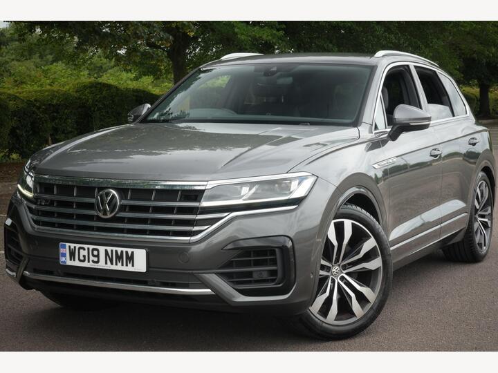Volkswagen Touareg 3.0 TDI V6 R-Line Tech Tiptronic 4Motion Euro 6 (s/s) 5dr