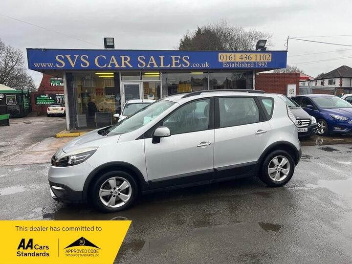 Renault Scenic 1.5 DCi ENERGY Dynamique TomTom Euro 5 (s/s) 5dr