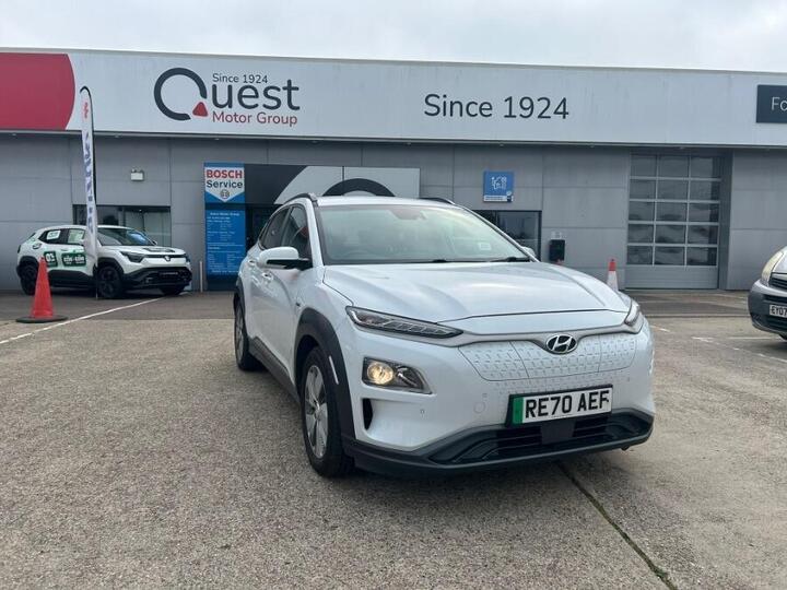 Hyundai Kona 64kWh Premium Auto 5dr (7kW Charger)