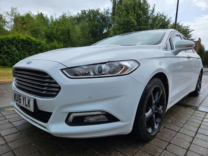 Ford Mondeo 2.0 TDCi Titanium Euro 6 (s/s) 5dr