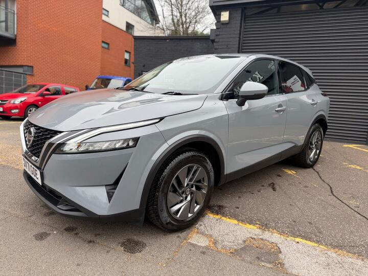 Nissan Qashqai 1.3 DIG-T MHEV Acenta Premium Euro 6 (s/s) 5dr