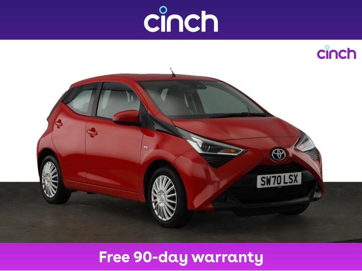 Toyota Aygo 1.0 VVT-i X-play Euro 6 5dr (Safety Sense) Toyota Aygo 1.0 VVT-i X-play Euro 6 5dr (Safety Sense)
