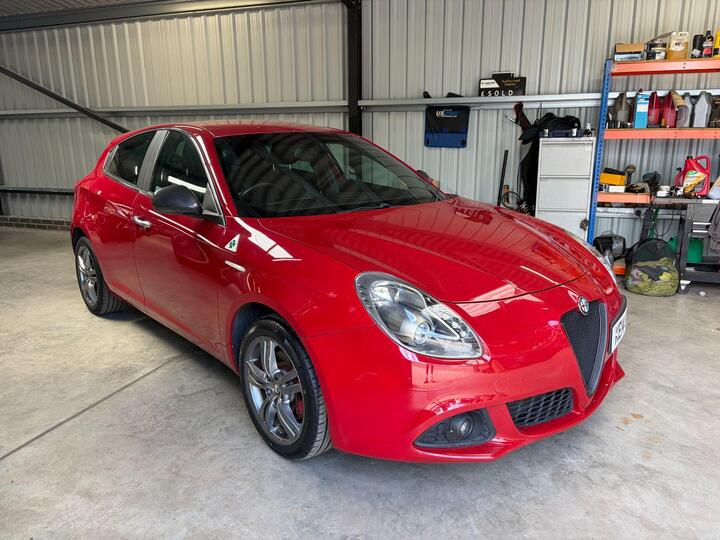 Alfa Romeo Giulietta 2.0 JTDM-2 Exclusive TCT Euro 5 (s/s) 5dr