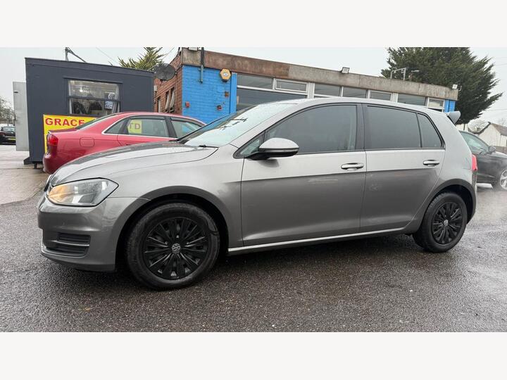 Volkswagen Golf 1.2 TSI BlueMotion Tech S DSG Euro 5 (s/s) 5dr