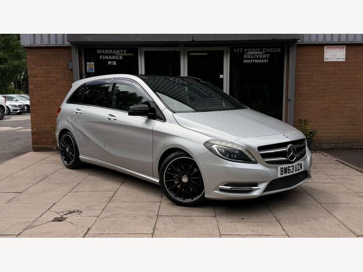Mercedes-Benz B Class 2.0 B250 AMG Line (Premium Plus) 7G-DCT Euro 6 (s/s) 5dr Mercedes-Benz B Class 2.0 B250 AMG Line (Premium Plus) 7G-DCT Euro 6 (s/s) 5dr