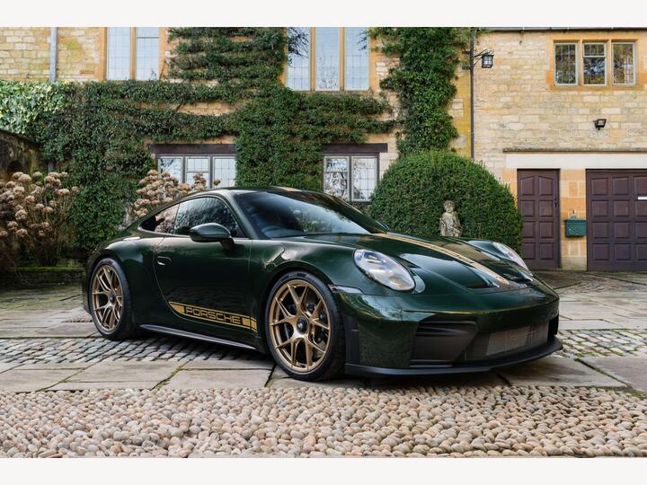Porsche 911 4.0 992 GT3 Touring PDK Euro 6 2dr