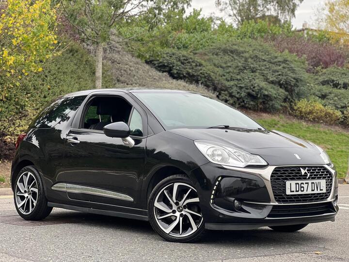 DS AUTOMOBILES DS 3 1.2 PureTech Connected Chic Euro 6 3dr DS AUTOMOBILES DS 3 1.2 PureTech Connected Chic Euro 6 3dr