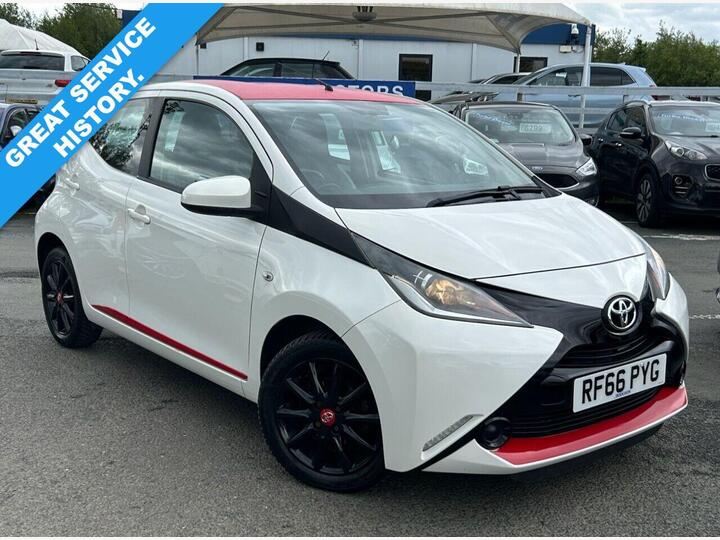 Toyota AYGO 1.0 VVT-i X-play Euro 5 5dr Euro 5