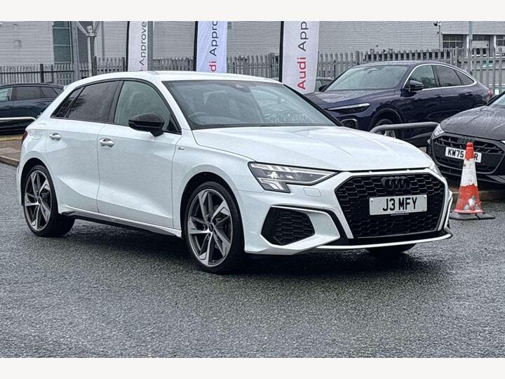 Audi A3 1.5 TFSI 35 Black Edition Sportback S Tronic Euro 6 (s/s) 5dr