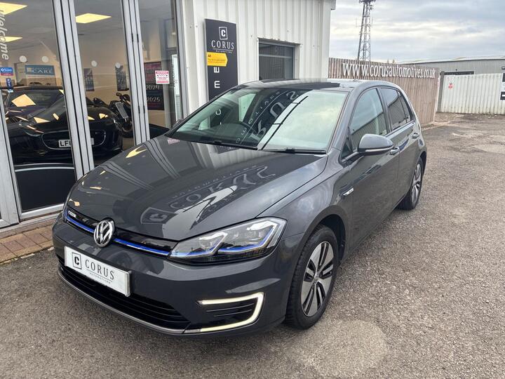 Volkswagen E-Golf 35.8kWh E-Golf Auto 5dr Volkswagen E-Golf 35.8kWh E-Golf Auto 5dr