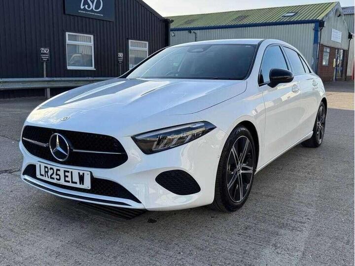Mercedes-Benz A CLASS 1.3 A180h MHEV Sport Edition 7G-DCT Euro 6 (s/s) 5dr