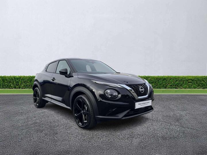 Nissan JUKE 1.0 DIG-T N-Connecta Euro 6 (s/s) 5dr