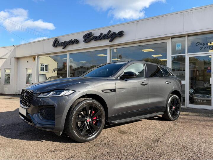 Jaguar F-PACE 2.0 D200 MHEV R-Dynamic Black Auto AWD Euro 6 (s/s) 5dr
