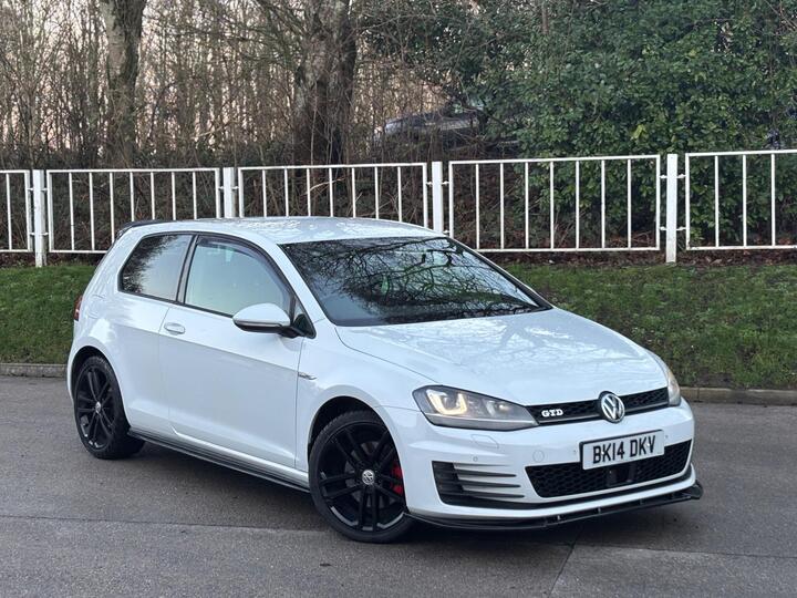 Volkswagen Golf 2.0 TDI BlueMotion Tech GTD Euro 6 (s/s) 3dr Volkswagen Golf 2.0 TDI BlueMotion Tech GTD Euro 6 (s/s) 3dr