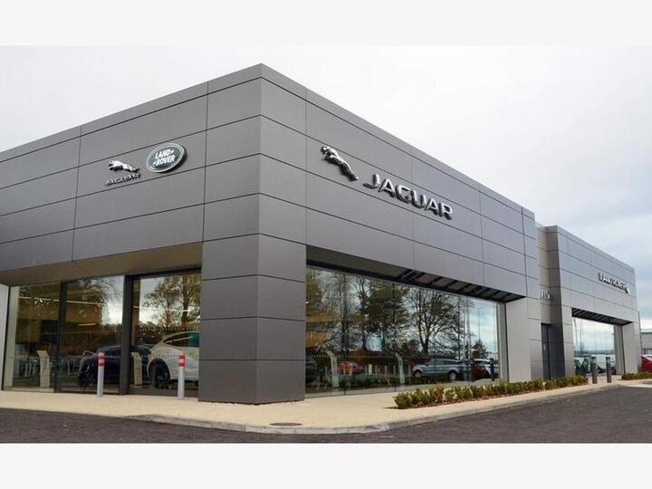 Jaguar F-PACE 2.0 P400e 19.3kWh R-Dynamic HSE Black 90th Anniversary Edition Auto AWD Euro 6 (s/s) 5dr