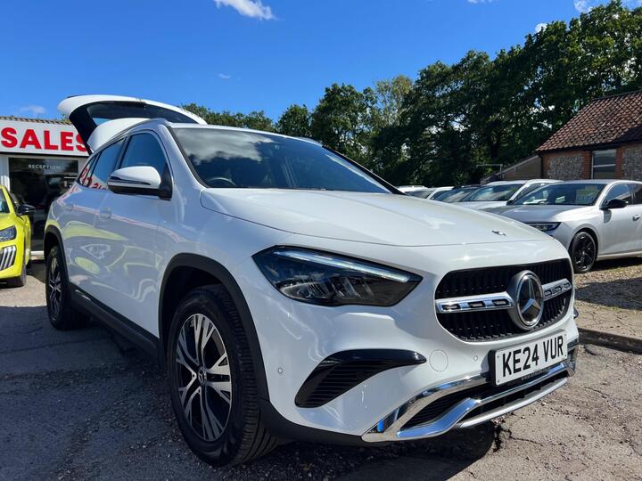 Mercedes-Benz GLA 1.3 GLA200h MHEV Sport (Executive) 7G-DCT Euro 6 (s/s) 5dr