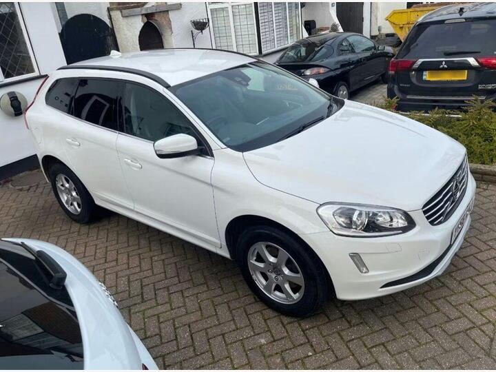 Volvo XC60 2.0 D4 SE Nav Auto Euro 6 (s/s) 5dr