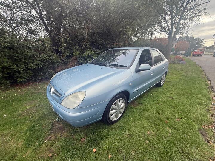 Citroen Xsara 1.6i LX 5dr Citroen Xsara 1.6i LX 5dr