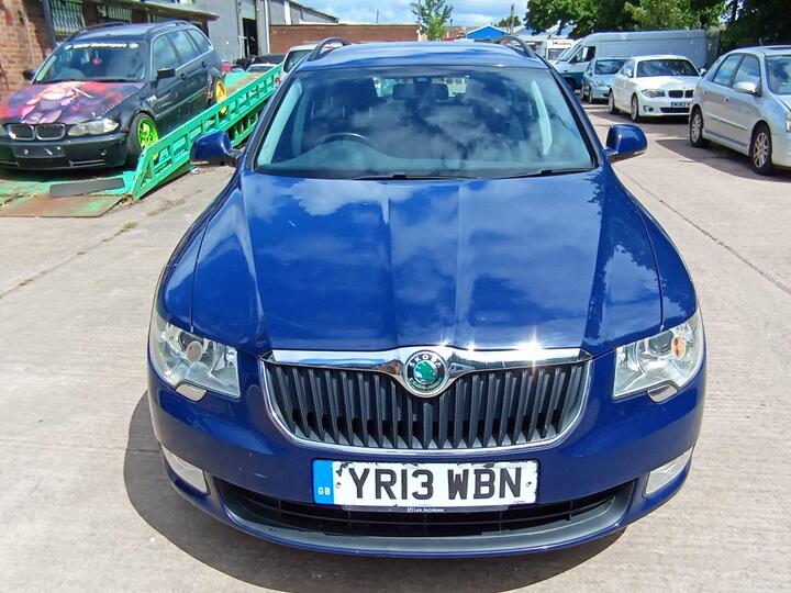 Skoda Superb 1.6 TDI S GreenLine II Euro 5 (s/s) 5dr