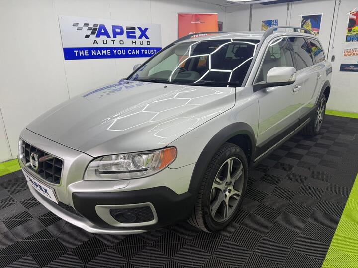 Volvo XC70 2.4 D5 SE Lux Geartronic AWD Euro 5 5dr