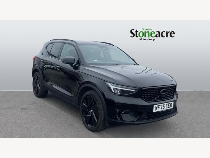 Volvo XC40 2.0 B3 MHEV Plus Black Edition DCT Auto Euro 6 (s/s) 5dr