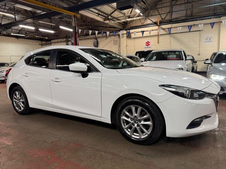 Mazda Mazda3 2.0 SKYACTIV-G SE Euro 6 (s/s) 5dr Mazda Mazda3 2.0 SKYACTIV-G SE Euro 6 (s/s) 5dr