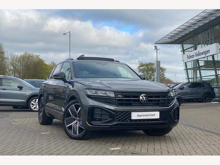 Volkswagen Touareg 3.0 TDI V6 Black Edition Tiptronic 4Motion Euro 6 (s/s) 5dr