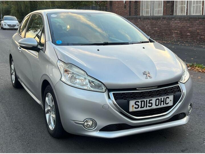 Peugeot 208 1.2 VTi PureTech Active Euro 5 3dr