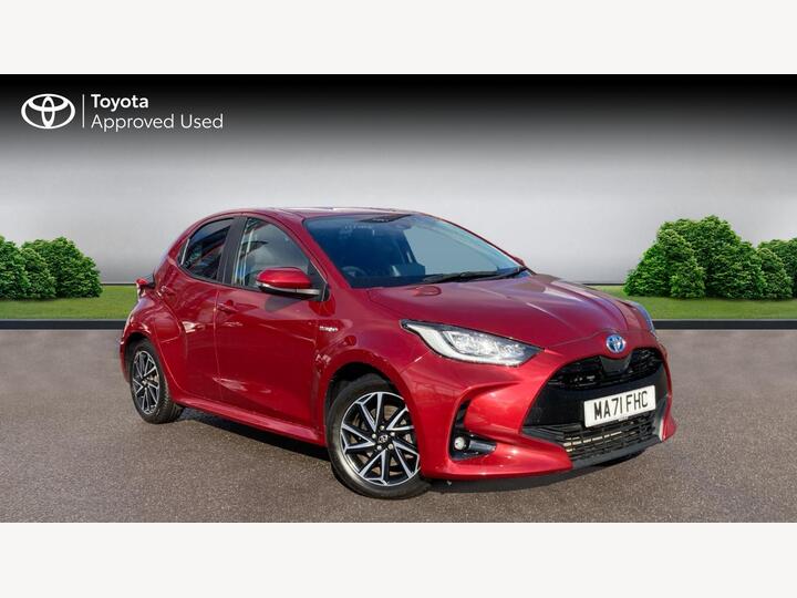 Toyota Yaris 1.5 VVT-h Design E-CVT Euro 6 (s/s) 5dr