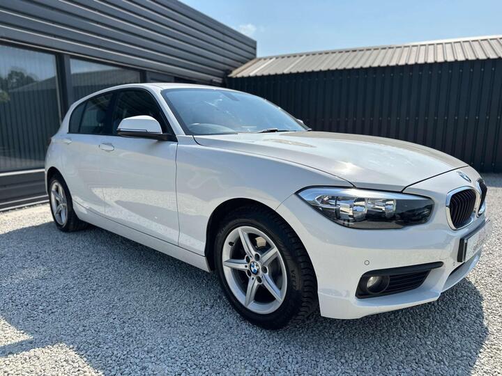 BMW 1 Series 1.5 118i SE Euro 6 (s/s) 5dr