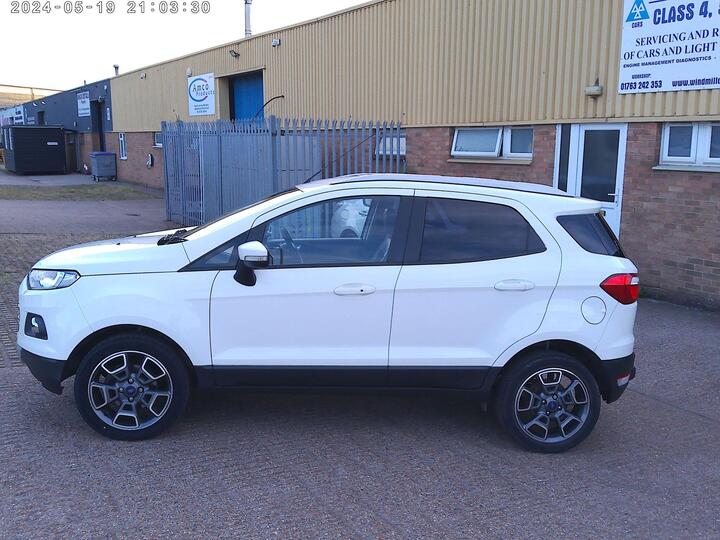Ford EcoSport 1.0T EcoBoost Titanium 2WD Euro 6 (s/s) 5dr