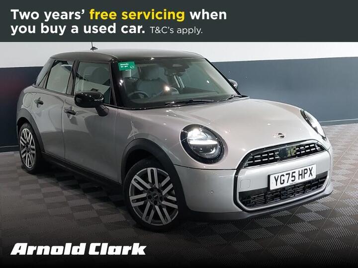 MINI Cooper 1.5C Classic Steptronic Euro 6 (s/s) 5dr
