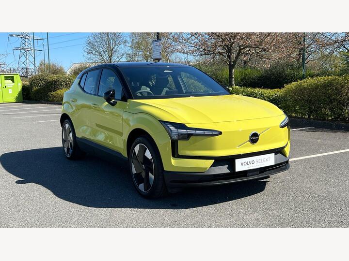 Volvo EX30 Single Motor Extended Range 69kWh Plus Auto 5dr