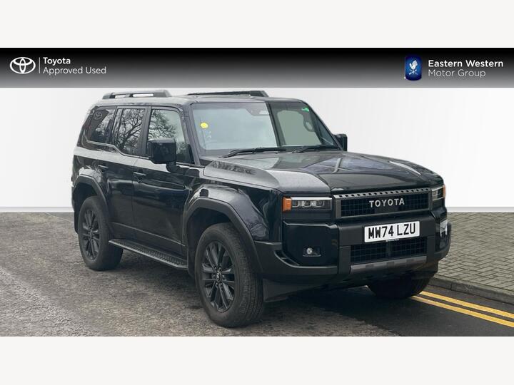 Toyota Land Cruiser 2.8D Invincible Auto 4WD Euro 6 (s/s) 5dr (LWB) Toyota Land Cruiser 2.8D Invincible Auto 4WD Euro 6 (s/s) 5dr (LWB)
