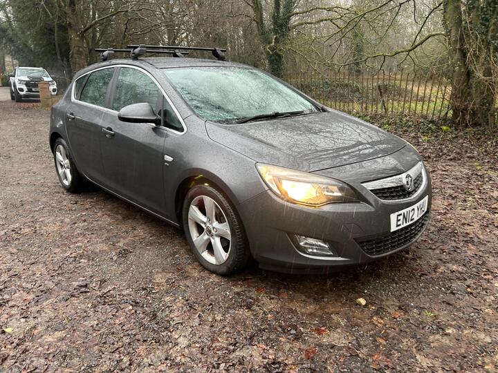 Vauxhall Astra 1.6 16v SRi Euro 5 5dr