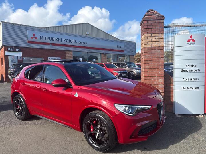 Alfa Romeo Stelvio 2.9 V6 Bi-Turbo Quadrifoglio Auto Q4 AWD Euro 6 (s/s) 5dr Alfa Romeo Stelvio 2.9 V6 Bi-Turbo Quadrifoglio Auto Q4 AWD Euro 6 (s/s) 5dr