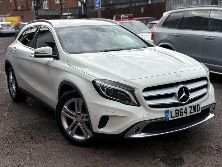 Mercedes-Benz GLA GLA 180 1.6 GLA180 Urban Edition 7G-DCT Mercedes-Benz GLA GLA 180 1.6 GLA180 Urban Edition 7G-DCT
