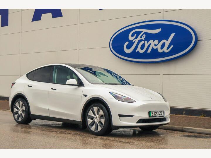Tesla Model Y Auto RWD 5dr