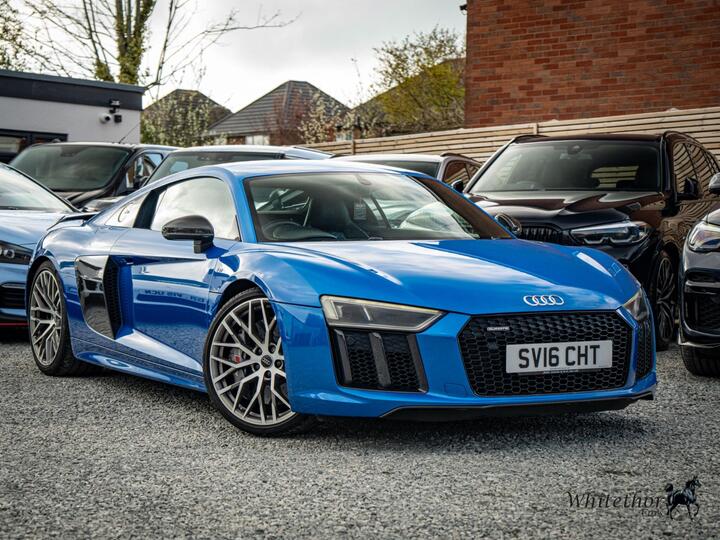 Audi R8 5.2 FSI V10 Plus S Tronic Quattro Euro 6 (s/s) 2dr